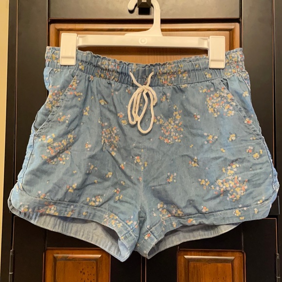 Jolt Size Medium Shorts - Picture 1 of 2